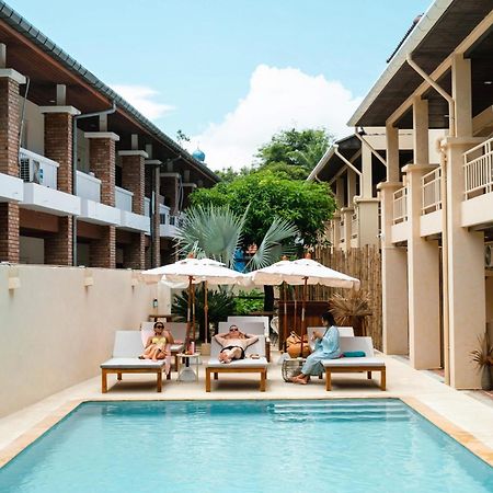 Hotel Casa Solana Patong Exterior foto