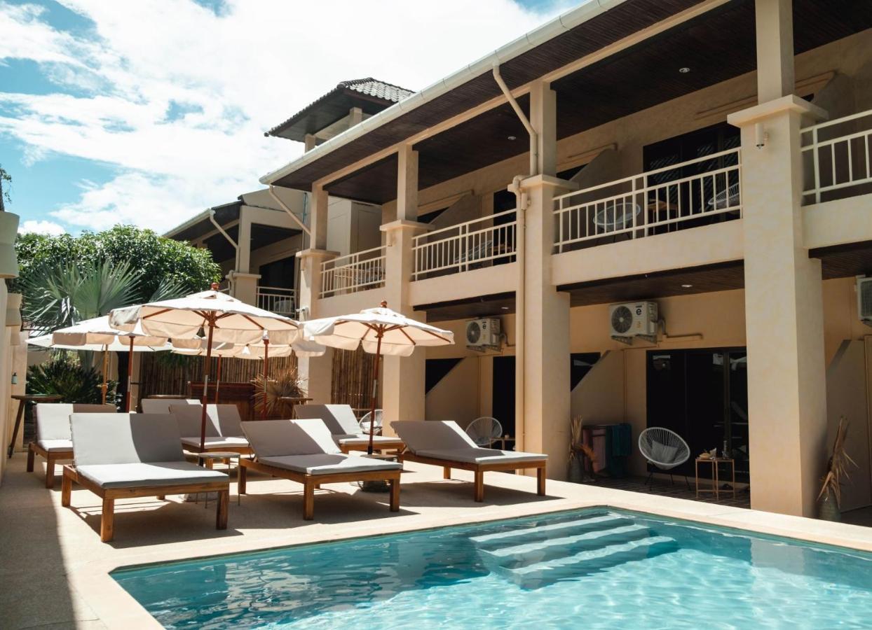 Hotel Casa Solana Patong Exterior foto